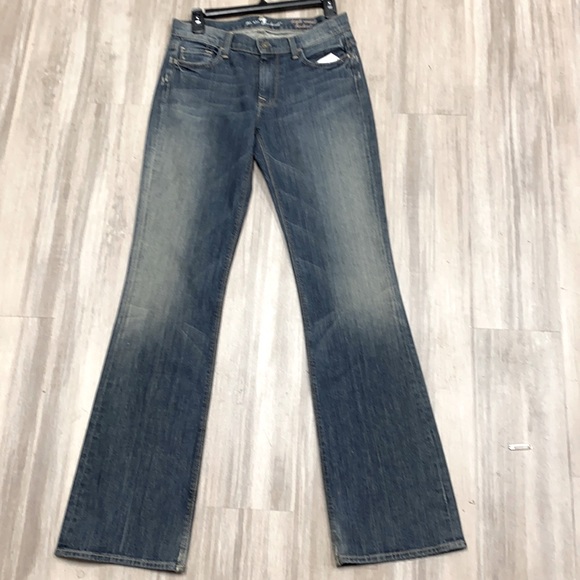 7 For All Mankind Denim - NWT 7 For All Mankind, HW Bootcut, SIZE: 28!